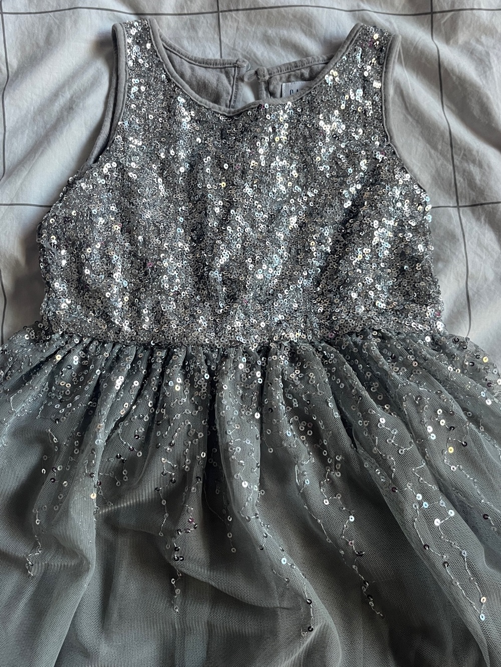 GAP kids 4/5 Silver Sequin Tulle Party Dress